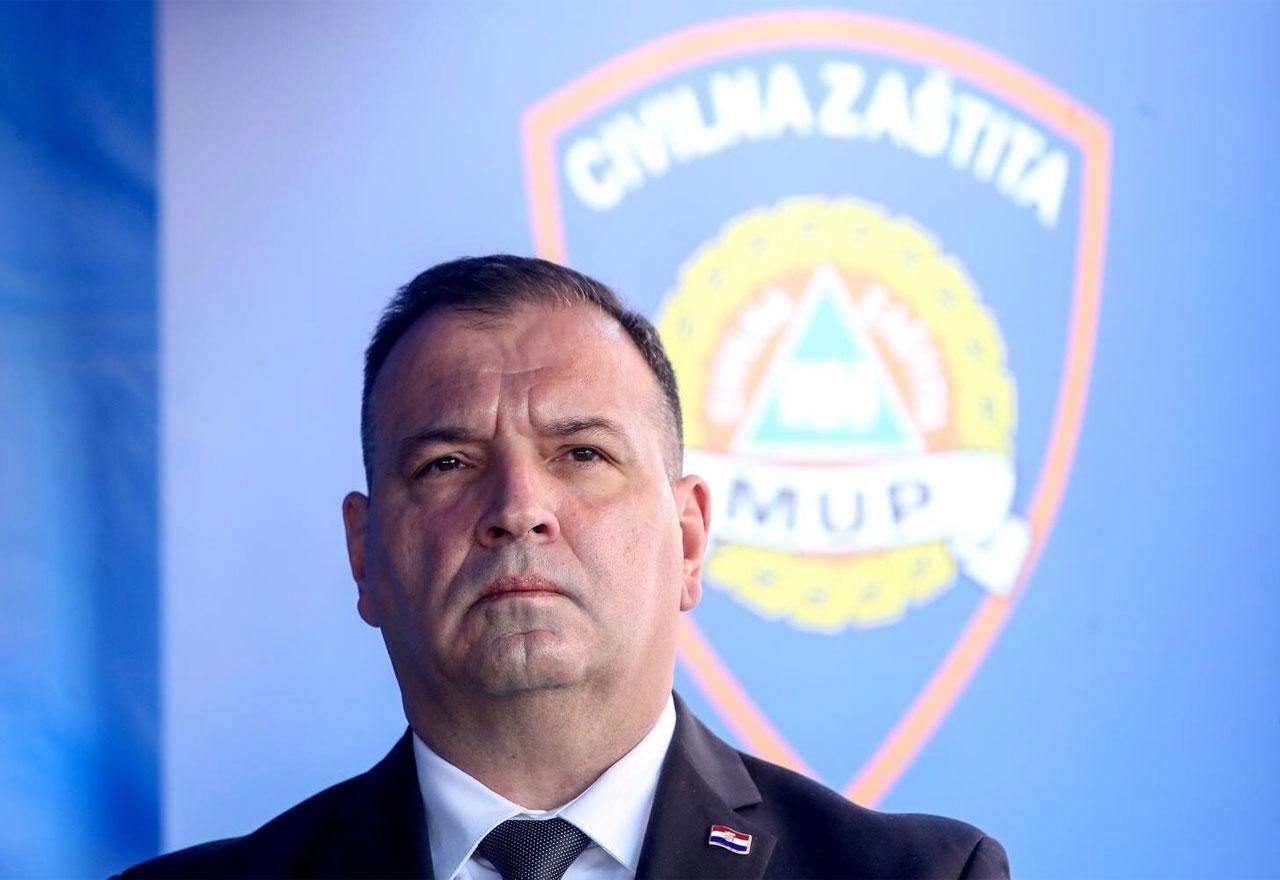 Policija rano jutros upala u kuću Vilija Beroša!